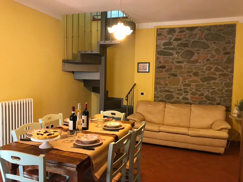 Agriturismo Podere Filicaia Сан-Джованні-Вальдарно Екстер'єр фото